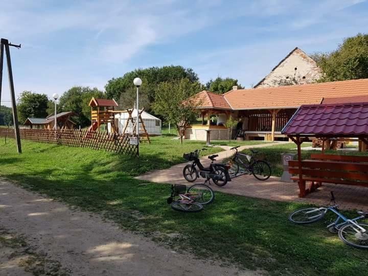 Hotel Nomad Jurta Zalakaros Mellett Zalamerenye Zewnętrze zdjęcie
