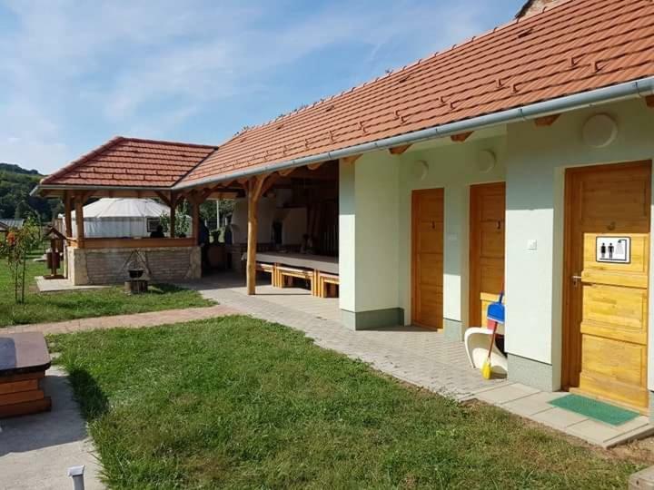 Hotel Nomad Jurta Zalakaros Mellett Zalamerenye Zewnętrze zdjęcie